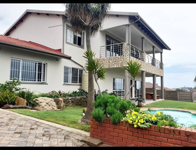 5 BEDROOM HOUSE FOR SALE IN BLUFF